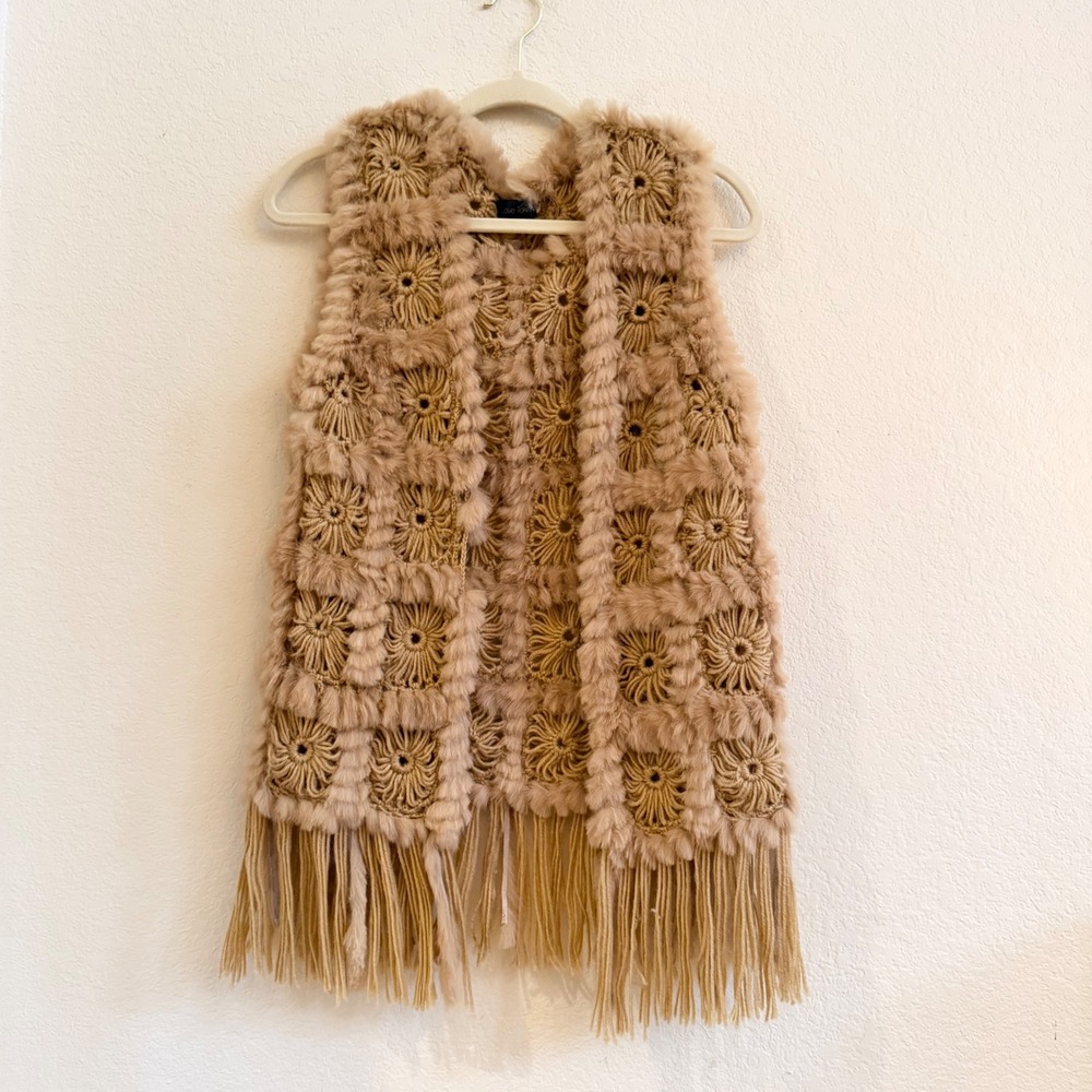 Love Token Rabbit Fur Crochet Granny Square Fringe Vest Tan Beige XS Boho